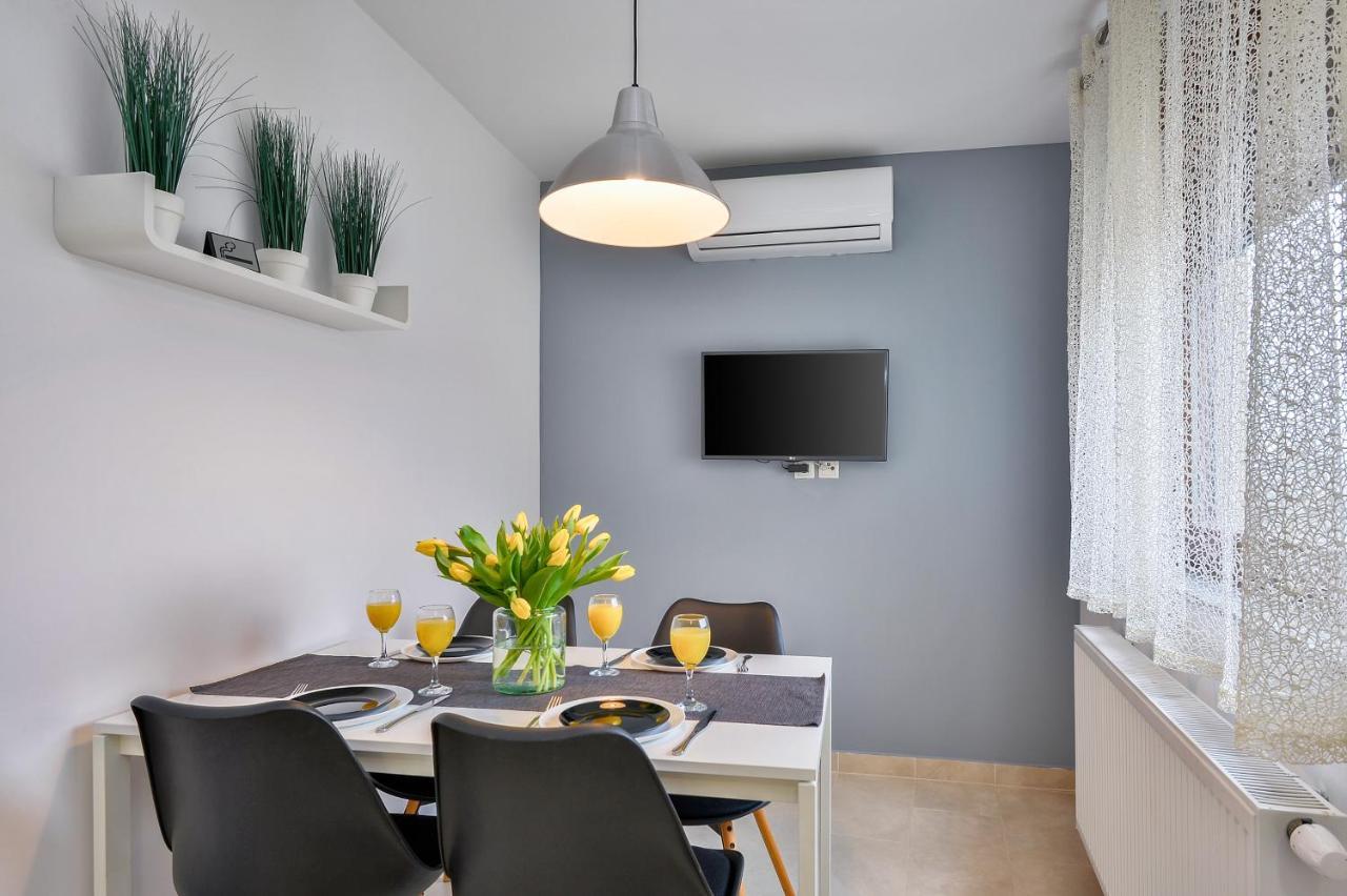 Florek & Florica Apartment Krizevci Bagian luar foto