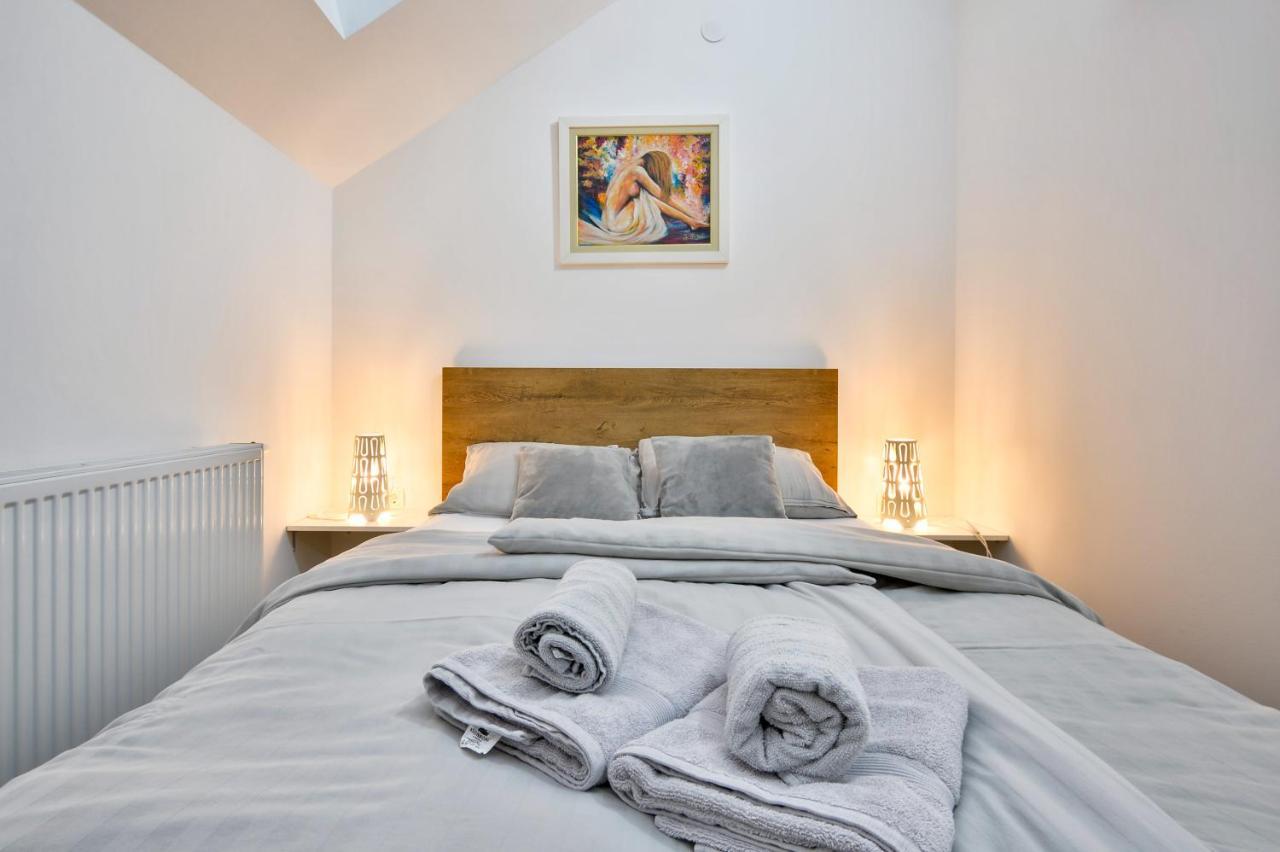 Florek & Florica Apartment Krizevci Bagian luar foto