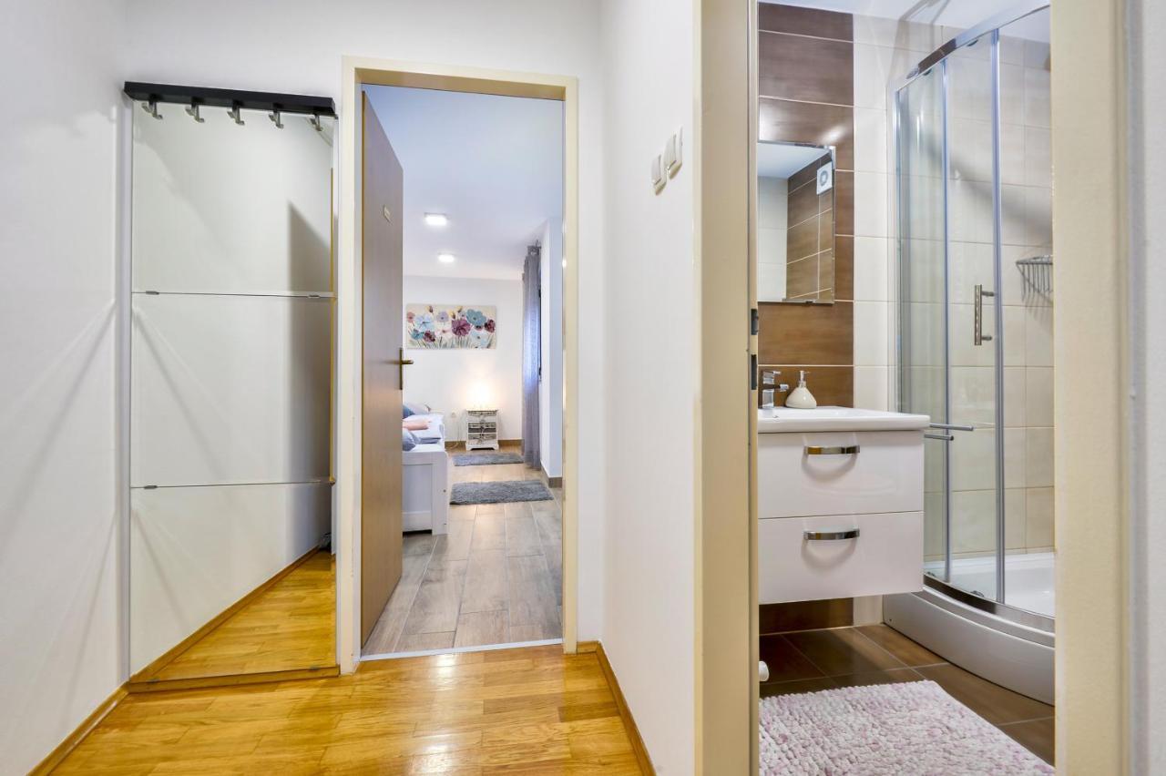 Florek & Florica Apartment Krizevci Bagian luar foto