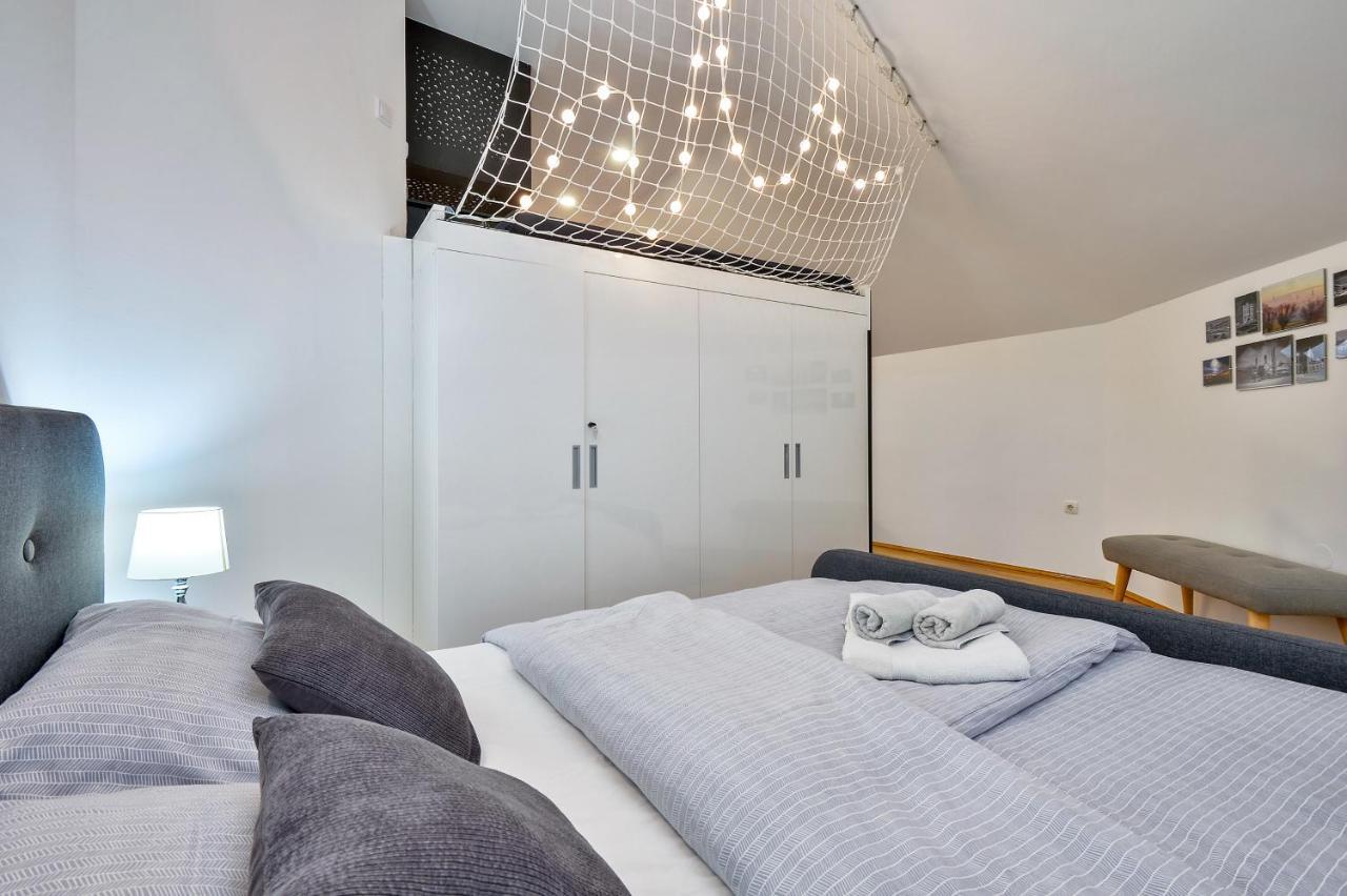 Florek & Florica Apartment Krizevci Bagian luar foto